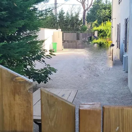 Joli De Kam Apartment Avignon